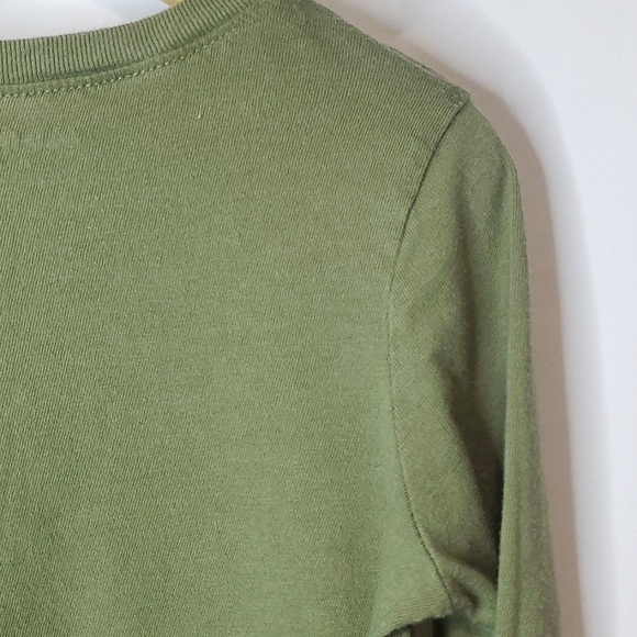 FREE ADD-ON‼️ Old Navy Green Kids Long Sleeve Shirt - Size 3T (small spot) - Picture 8 of 12